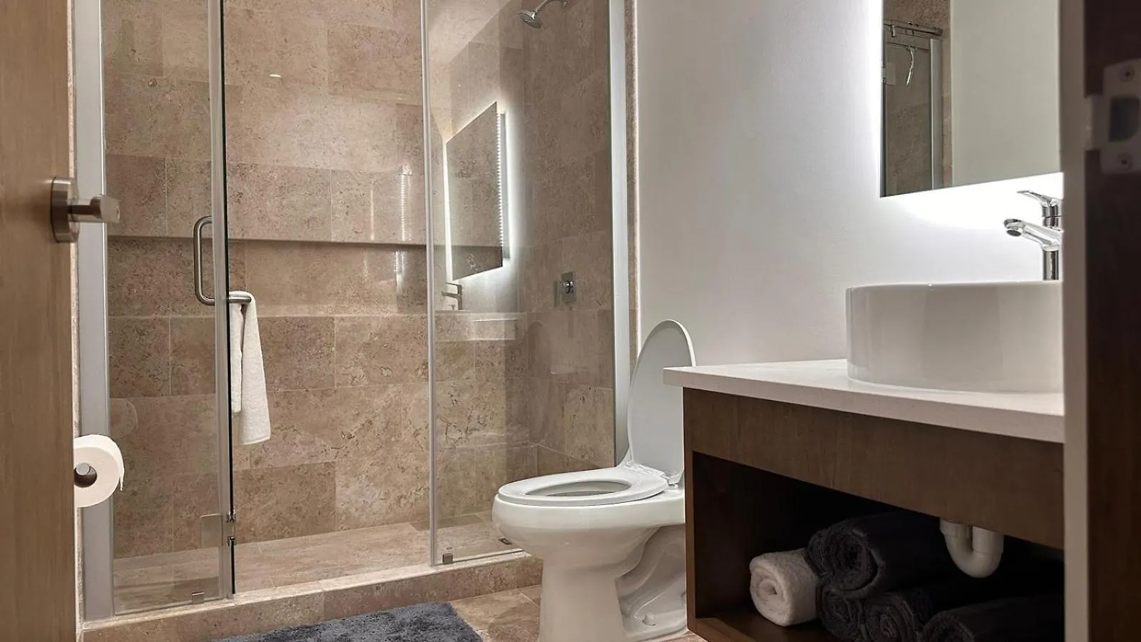 Apartment Two Bedrooms Unit Serenada-Ipana Condos Playa del Carmen